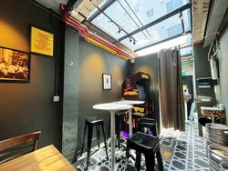 Boat Quay Conservation Area (D1), Retail #459605901